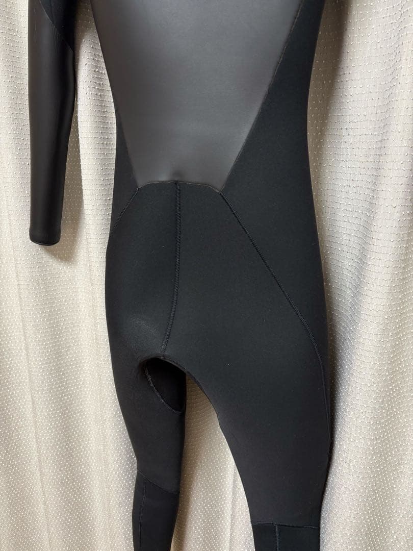 BEWET(ビーウェット)5×3mm セミドライ レディース Mサイズ相当