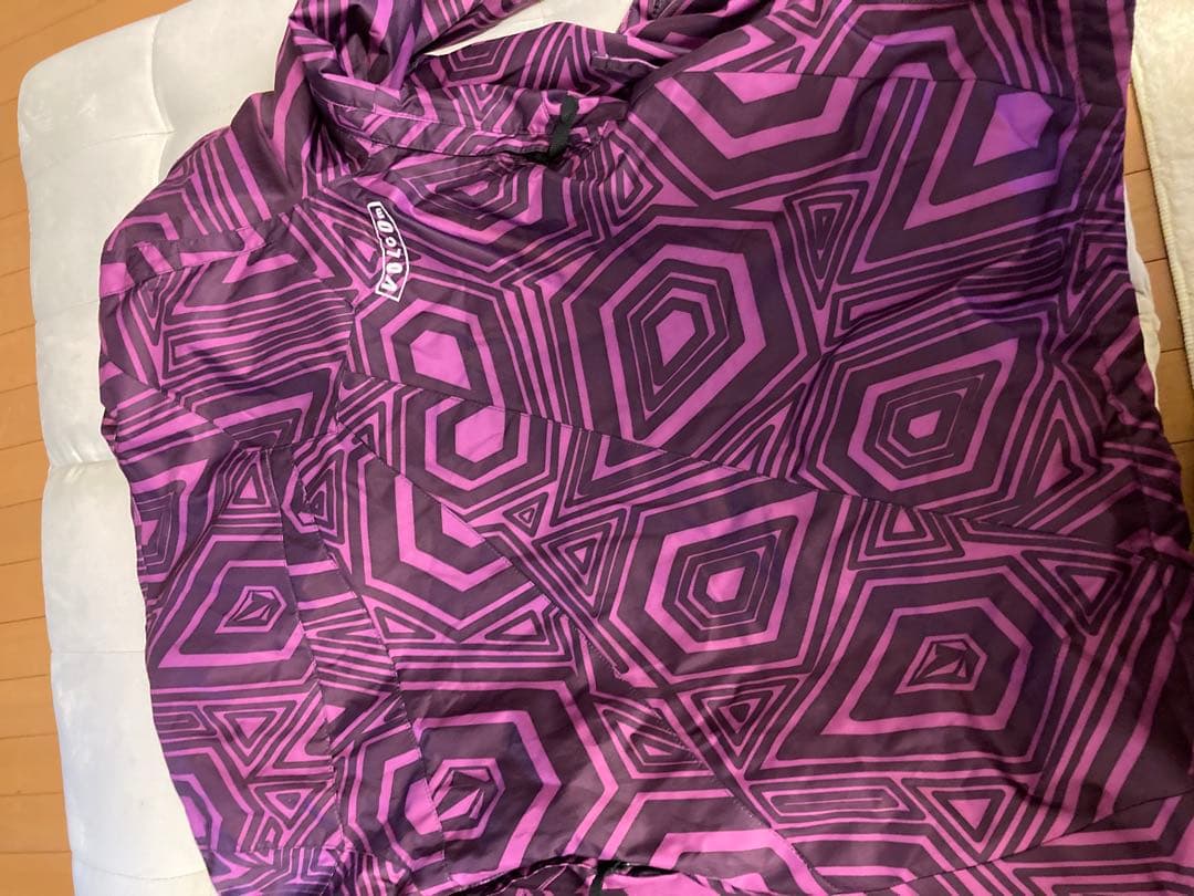 スノボウェア　volcom レディース　s 紫　パープル