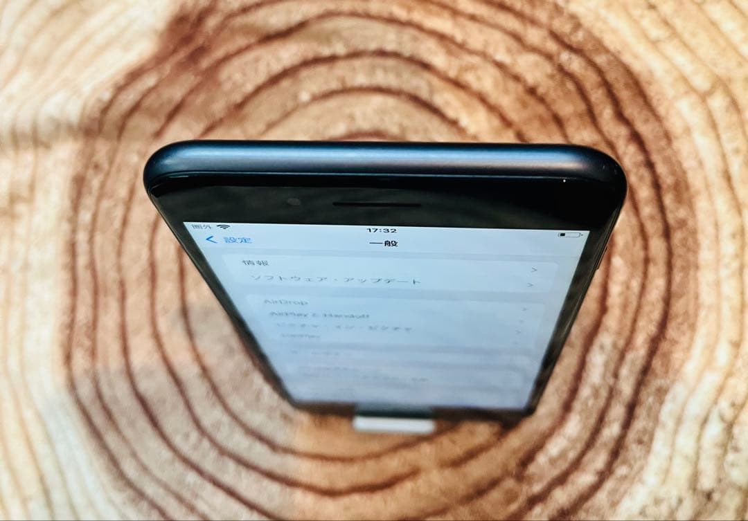 SIMフリー　AirDrop可　美品　iPhone7 Plus 32GB