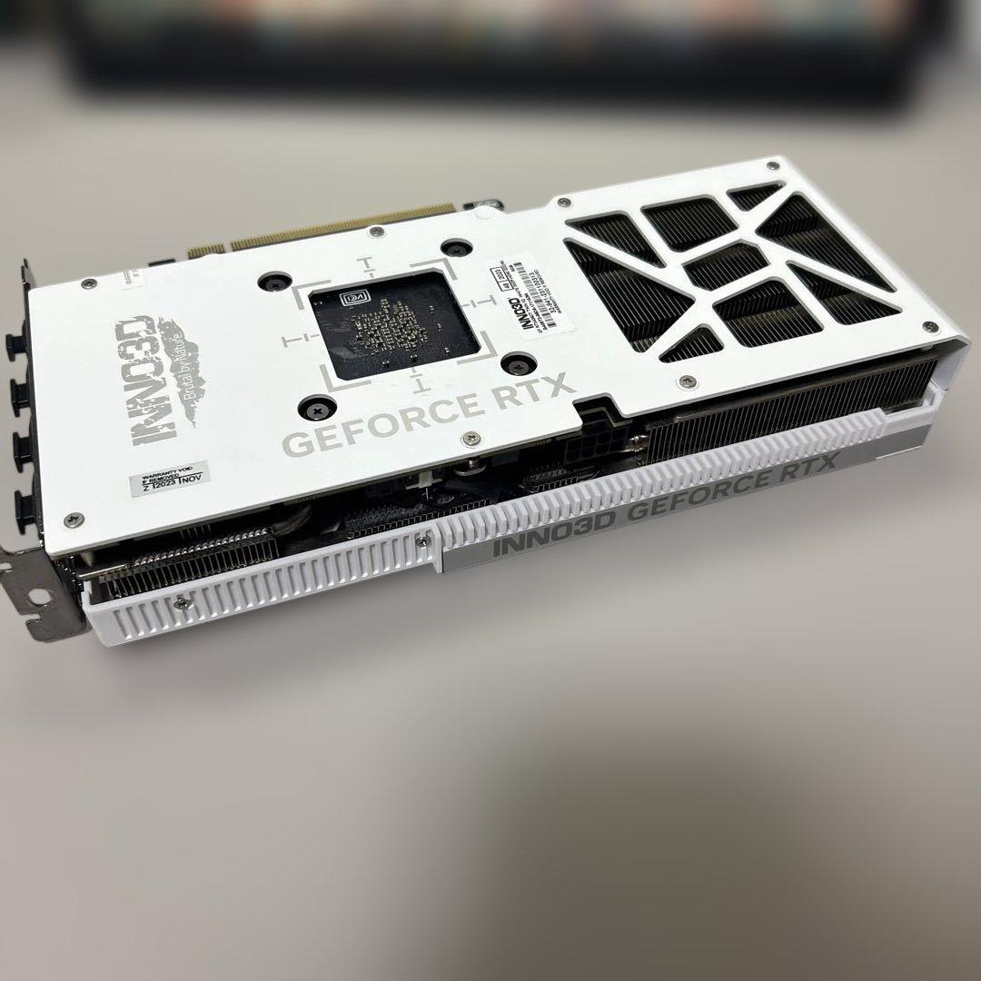 INNO3D GeForce RTX4060ti 8GB ホワイト