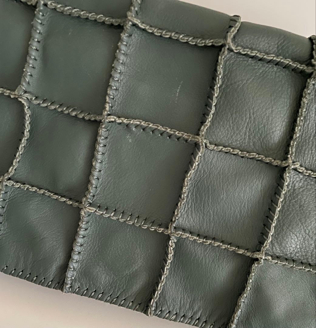 ジャマンピアッシュ ポーチ付きレザーショルダーバッグ