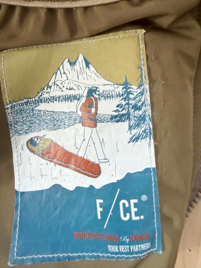 nanga f/ce スティーブアラン ダウン Lサイズ ベージュ