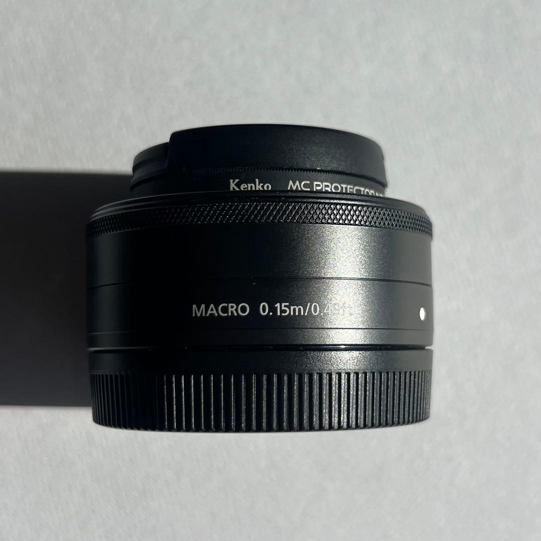 Canon EOS M100 レンズキット＋単焦点レンズ付き