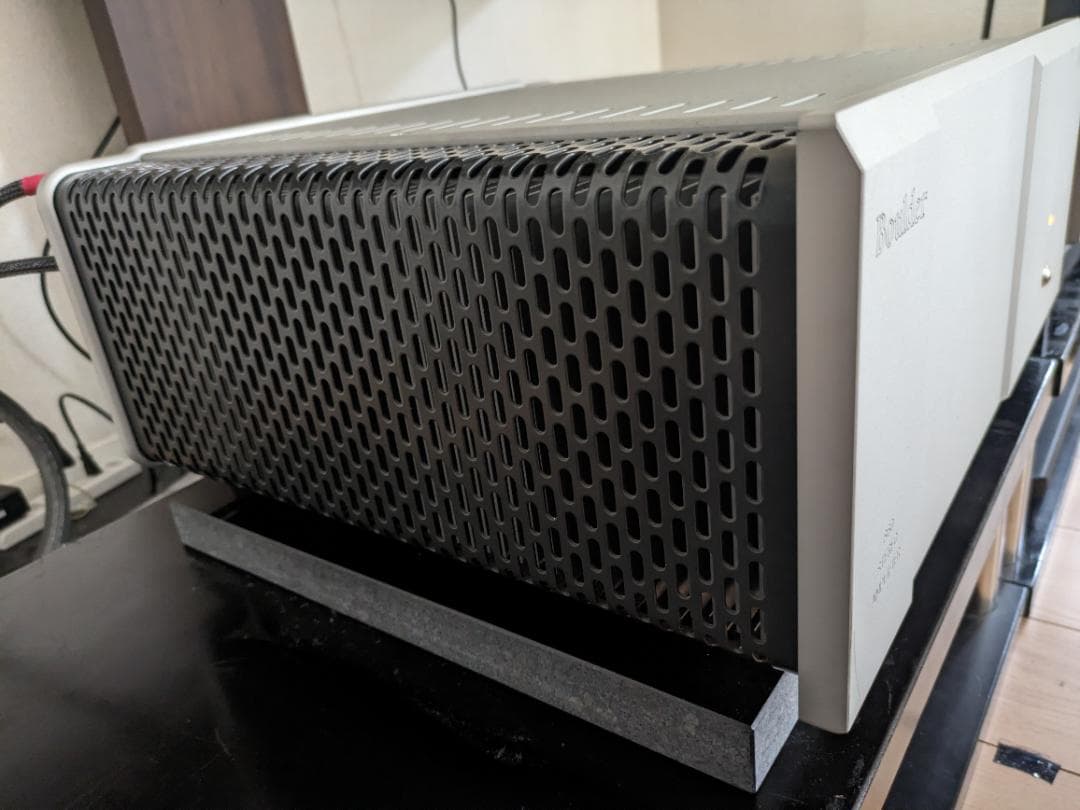 【shin jan30】●天然黒御影石 オーディオボード●2枚●送料無料