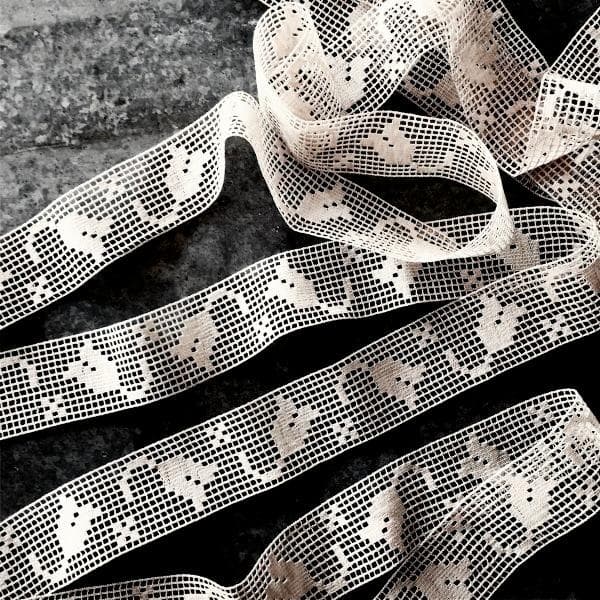 たらこさま sold　フランス 1900s 褐色パンジーレース チューリプレース