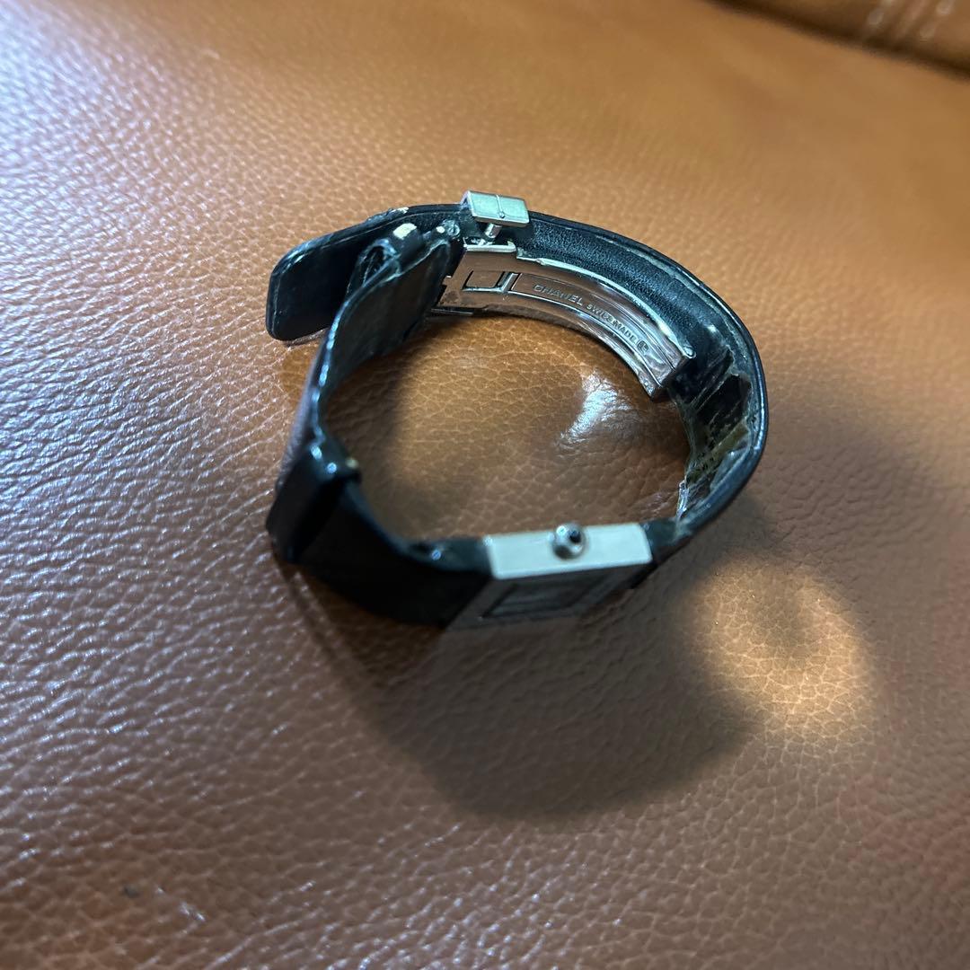 CHANEL ブラック腕時計