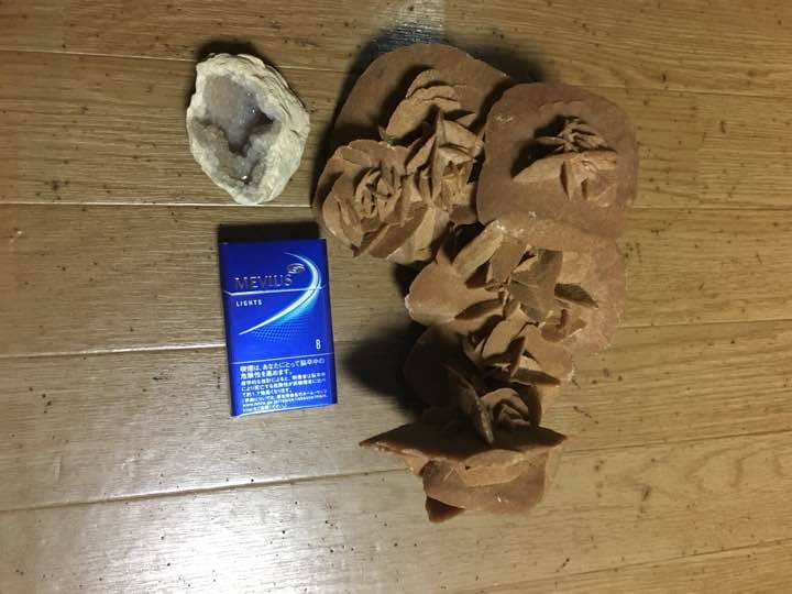 アルジェリア バラ石