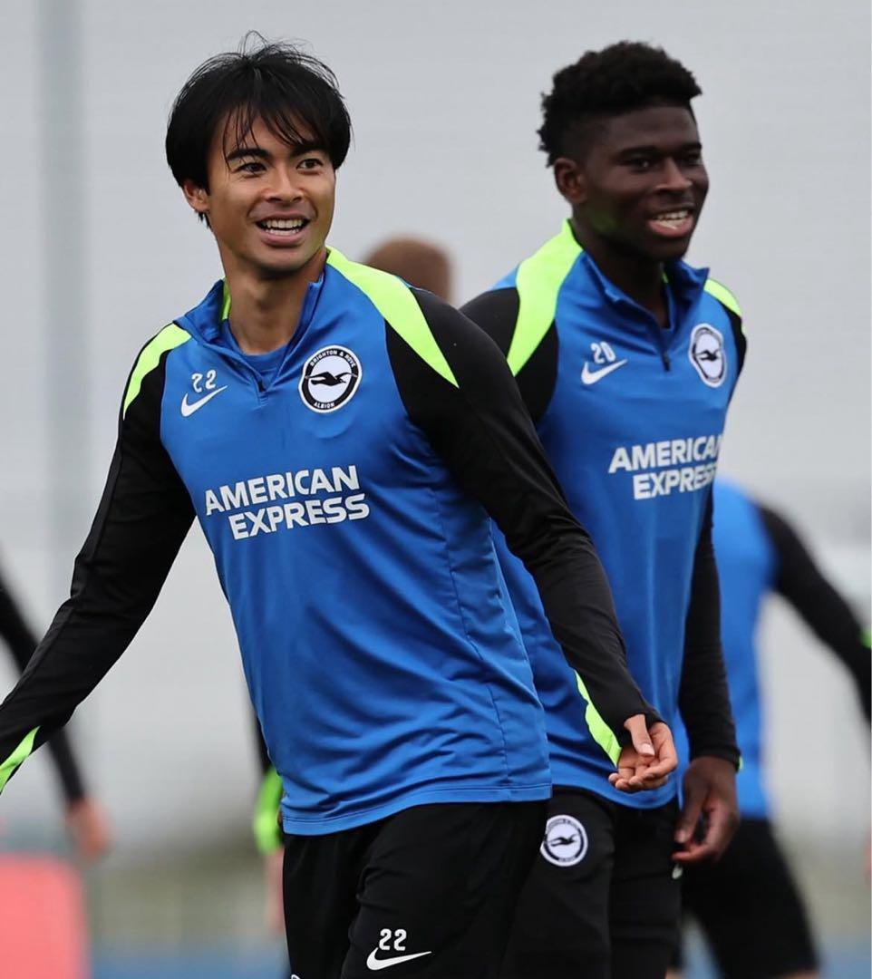 Nike ブライトン半袖トレーニング上下ウェアセット Mサイズ