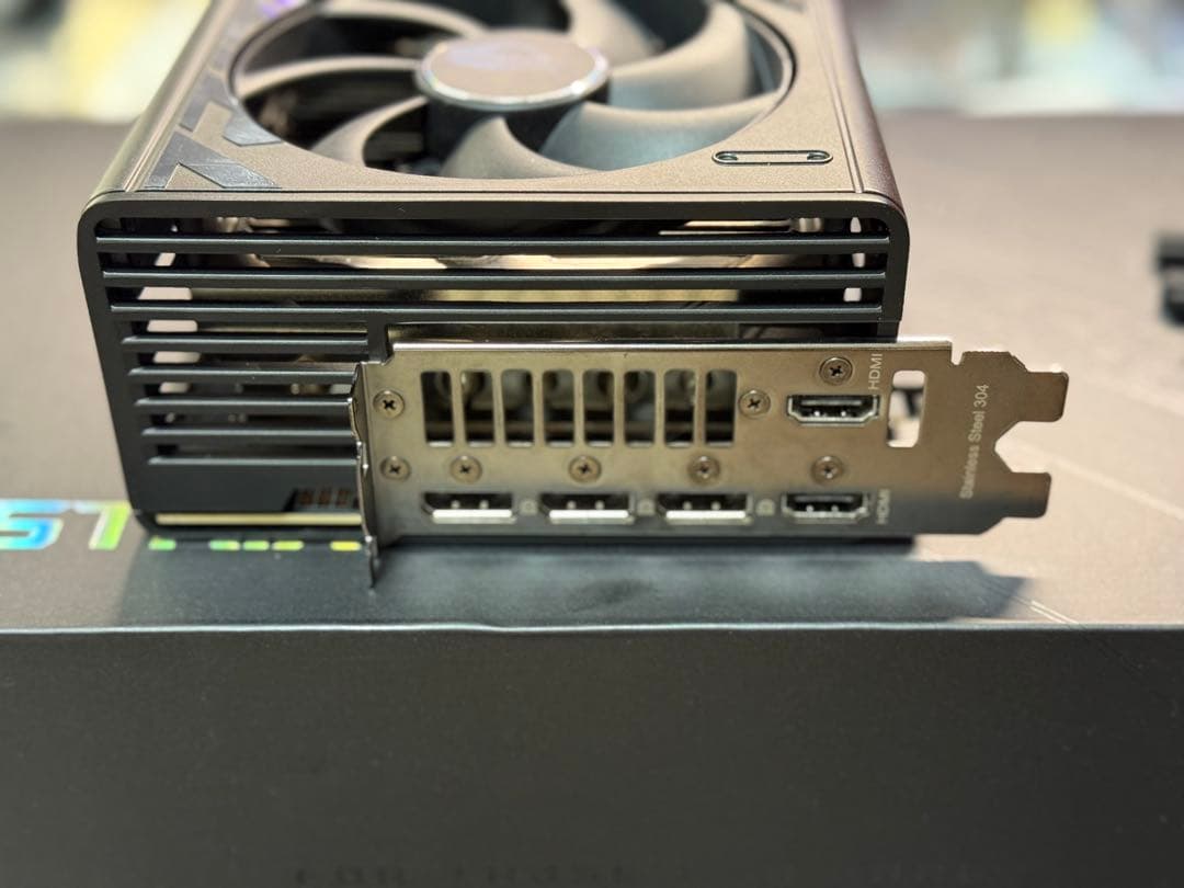 ASUS GeForce RTX 4090 OCモデル納品書付き