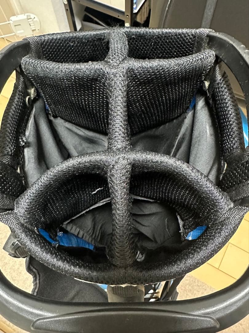 マークアンドロナ　キャディバッグ スカルキーホルダー付き