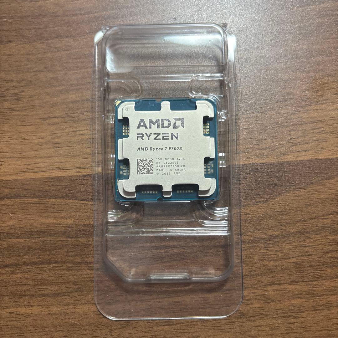 【新品未使用】Ryzen7 9700X 動作保証