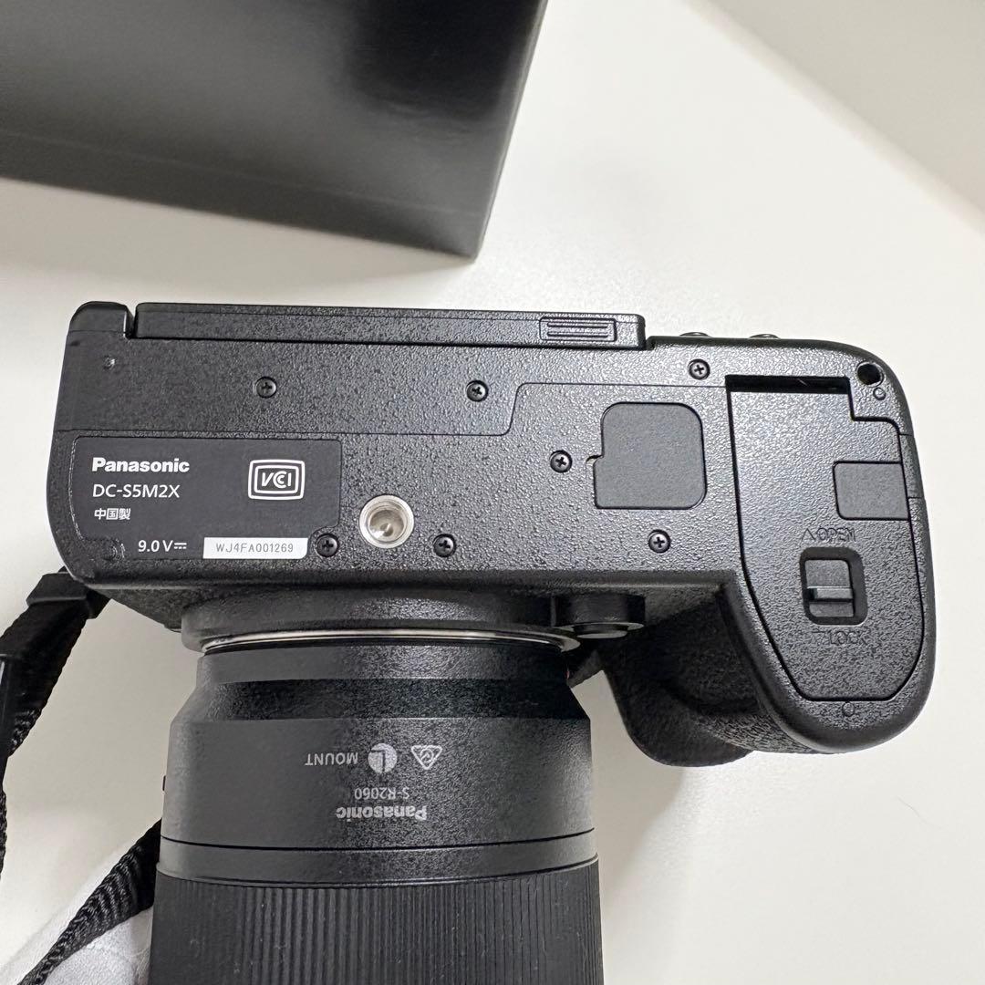 LUMIX s5iix 一眼カメラ レンズキット DC-S5M2XK