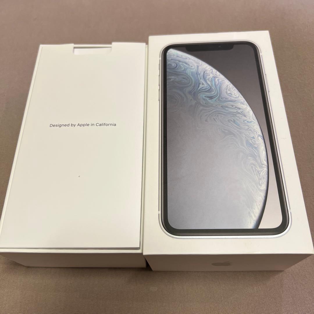 iPhone XR 64GB 本体　箱・付属品（一部）あり