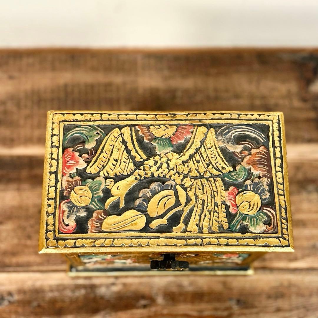 20世紀中期 アンティーク 木製宝箱 彩色金彩彫刻 蓋付き 小物入れ ビンテージ
