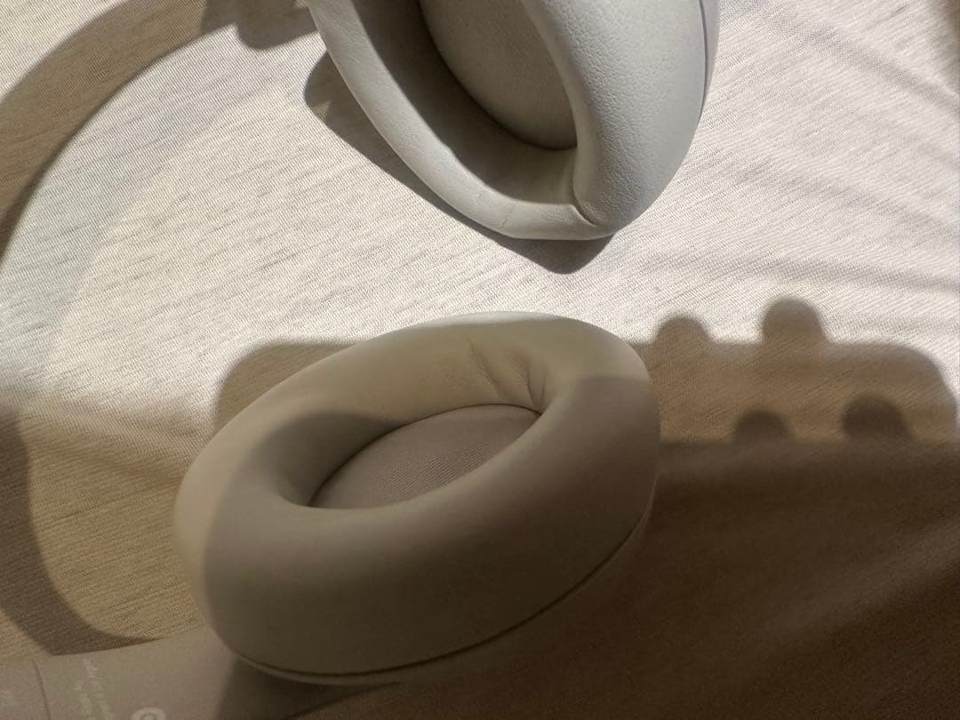 Beats Studio Pro ワイヤレスヘッドホン ホワイト