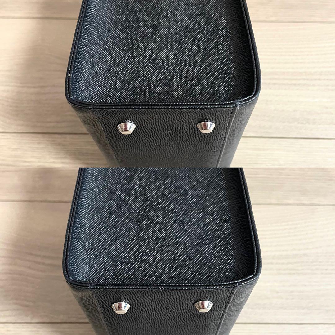 未使用/バーバリー　ハンドバッグ　トート　ミニ　ノバチェック　ブラック　レザー