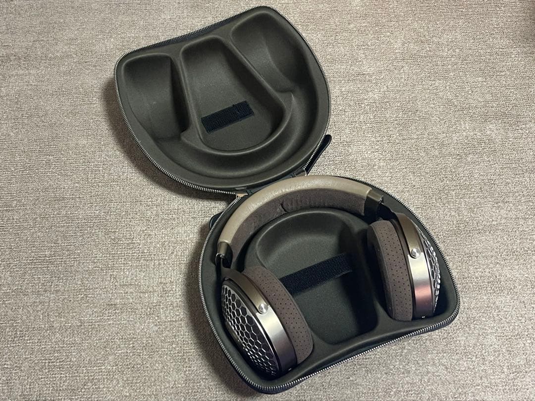 FOCAL CLEAR MG フォーカル