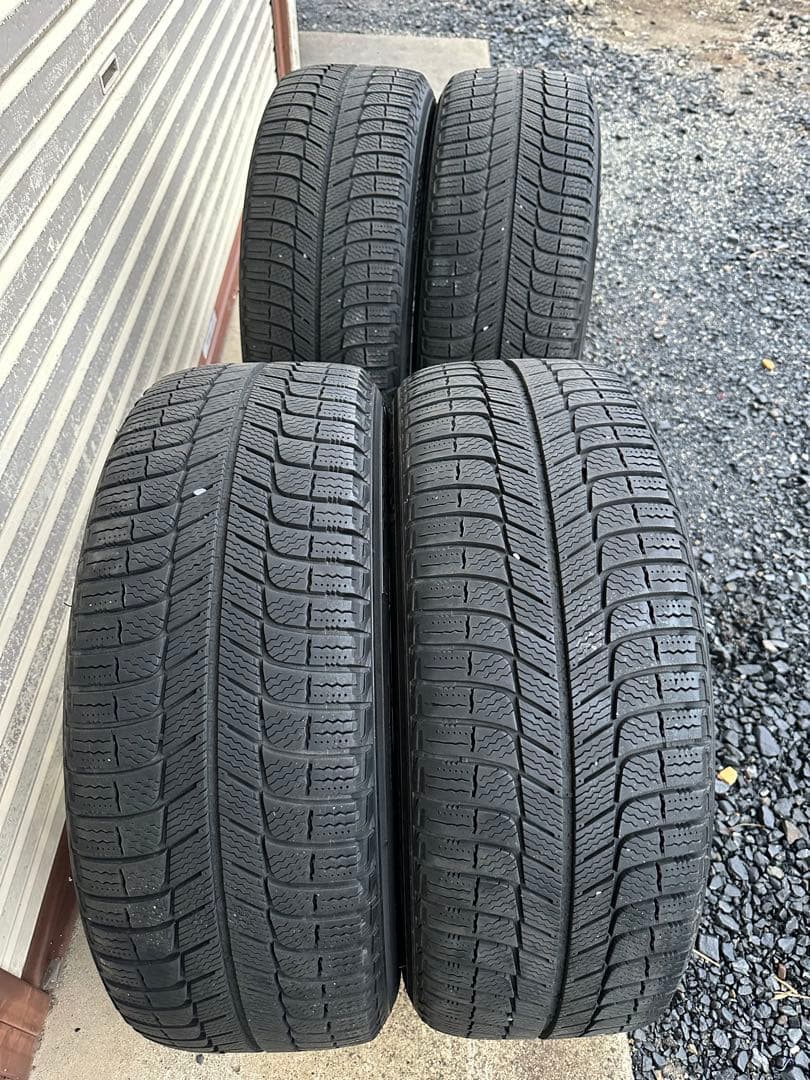 V36スカイライン純正17インチMICHELIN スタッドレスホイールセット