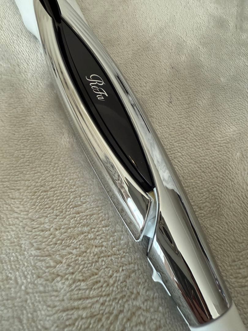 【箱なし】リファ ビューテック ストレートアイロン