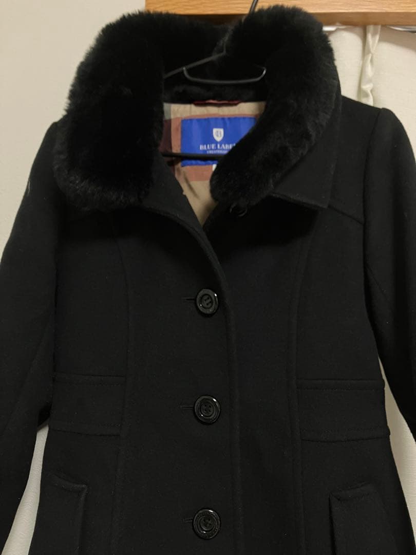 定価8万円超　BLUE LABEL ブラック ファー襟ウールコート
