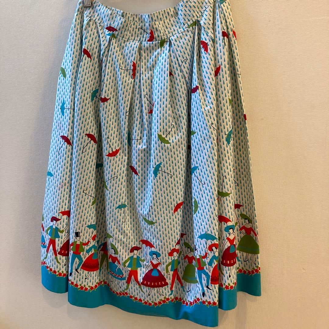 イギリスの可愛いヴィンテージスカート