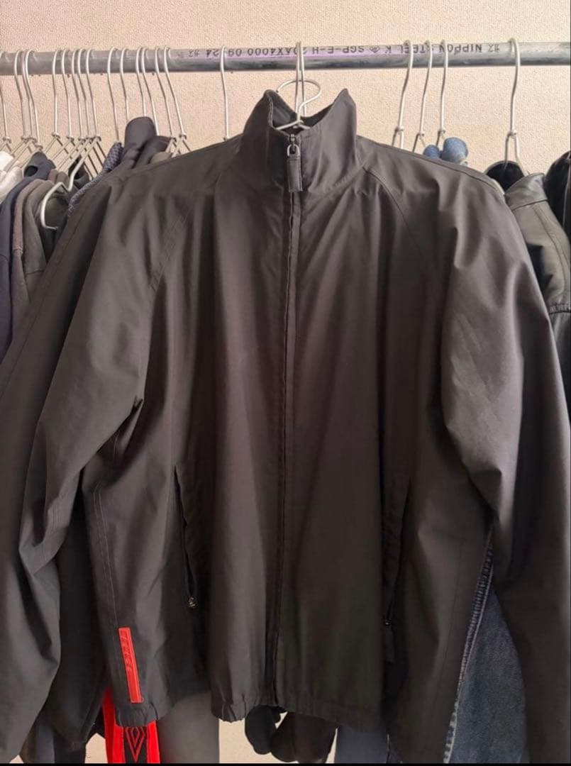 PRADA プラダ　ナイロンジャケット