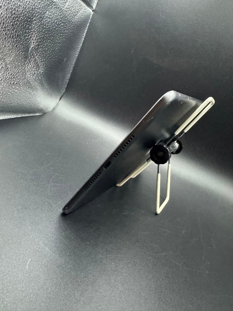 90%SIMフリー画面きれいiPadmini5ペンシルキーボードガラスiOS26