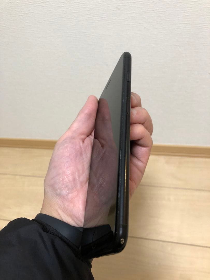 iPhone7 plus ブラック　256GB