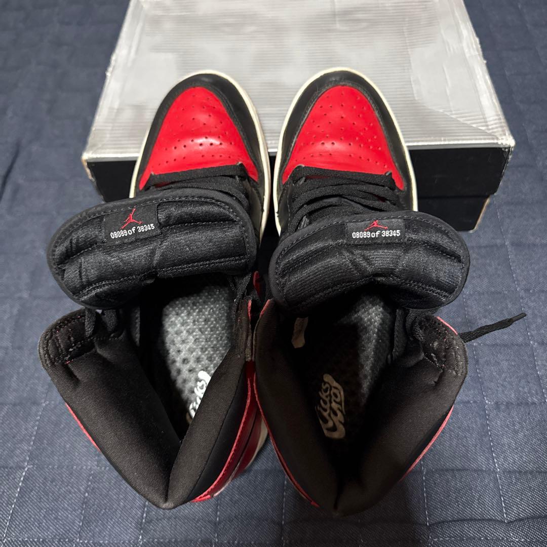 シューズ(男性用) Nike Air Jordan 1 Retro High Bred(2001)