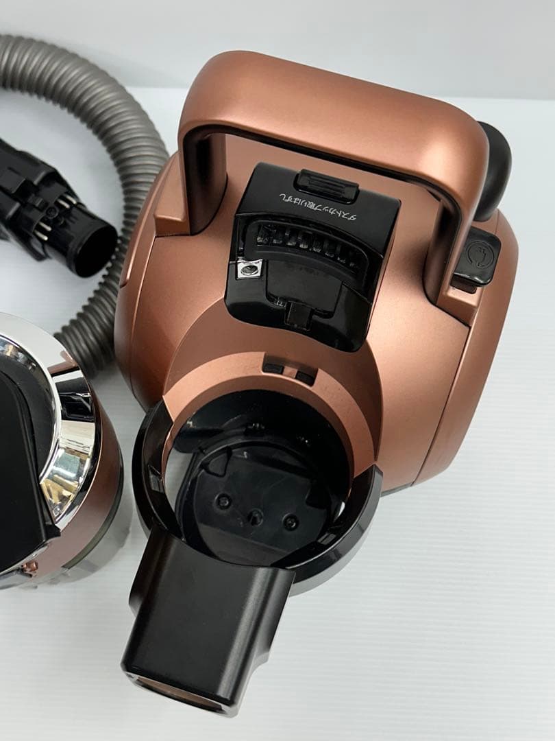 動作保証　VC-BK760X （N）東芝掃除機 2022年製　本体　ホースセット