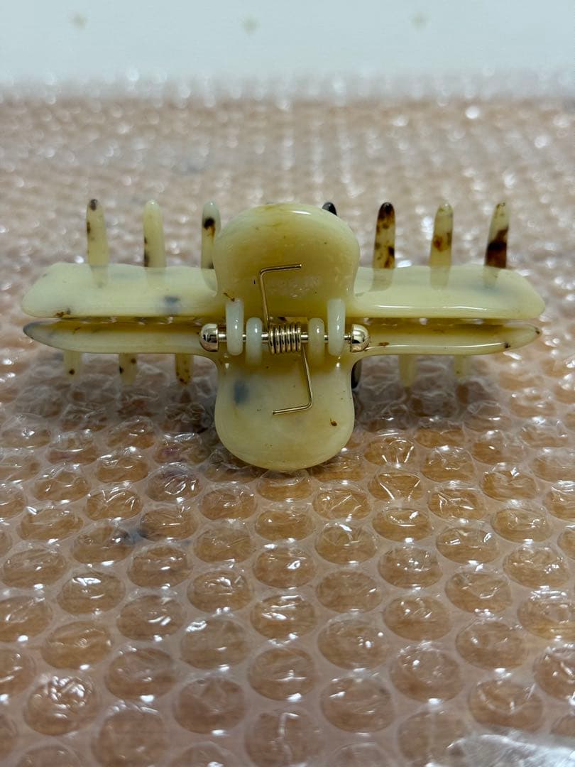 新品［UNDO HAIRWARE］No.4 ヘアクリップ**ライトトータス**