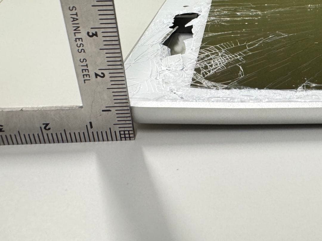 iPad第8世代 Wi-Fi 32GB シルバー　ジャンク品 016