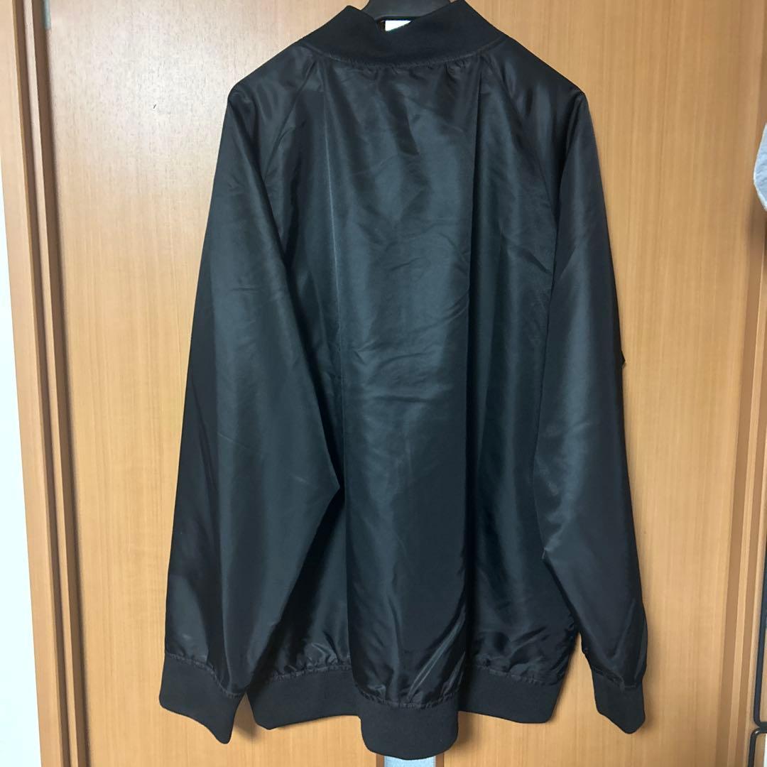 ポケモン 逃 リバーシブルブルゾン