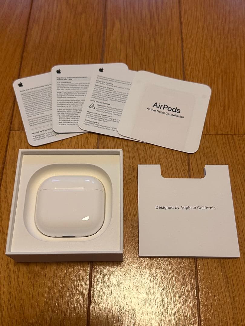 AirPods4 ノイズキャンセリング　 Apple エアーポッズ4