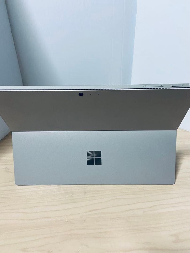 Windowsタブレット本体 Microsoft Surface Pro4 1724