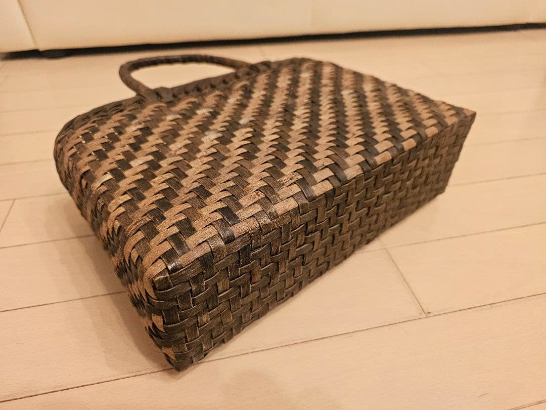 山葡萄ハンドメイドカゴバッグ