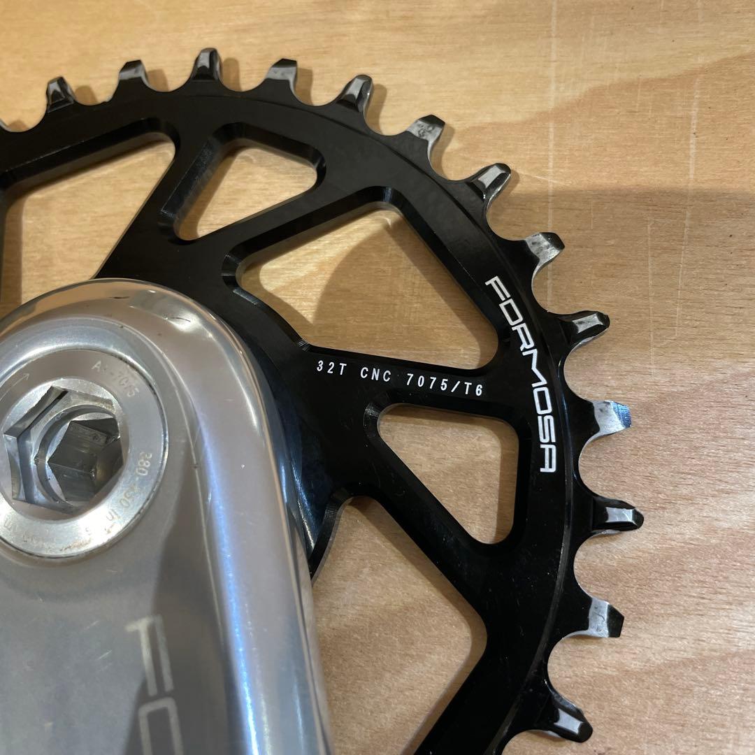 FORMOSA クランクセット シルバー/ブラック