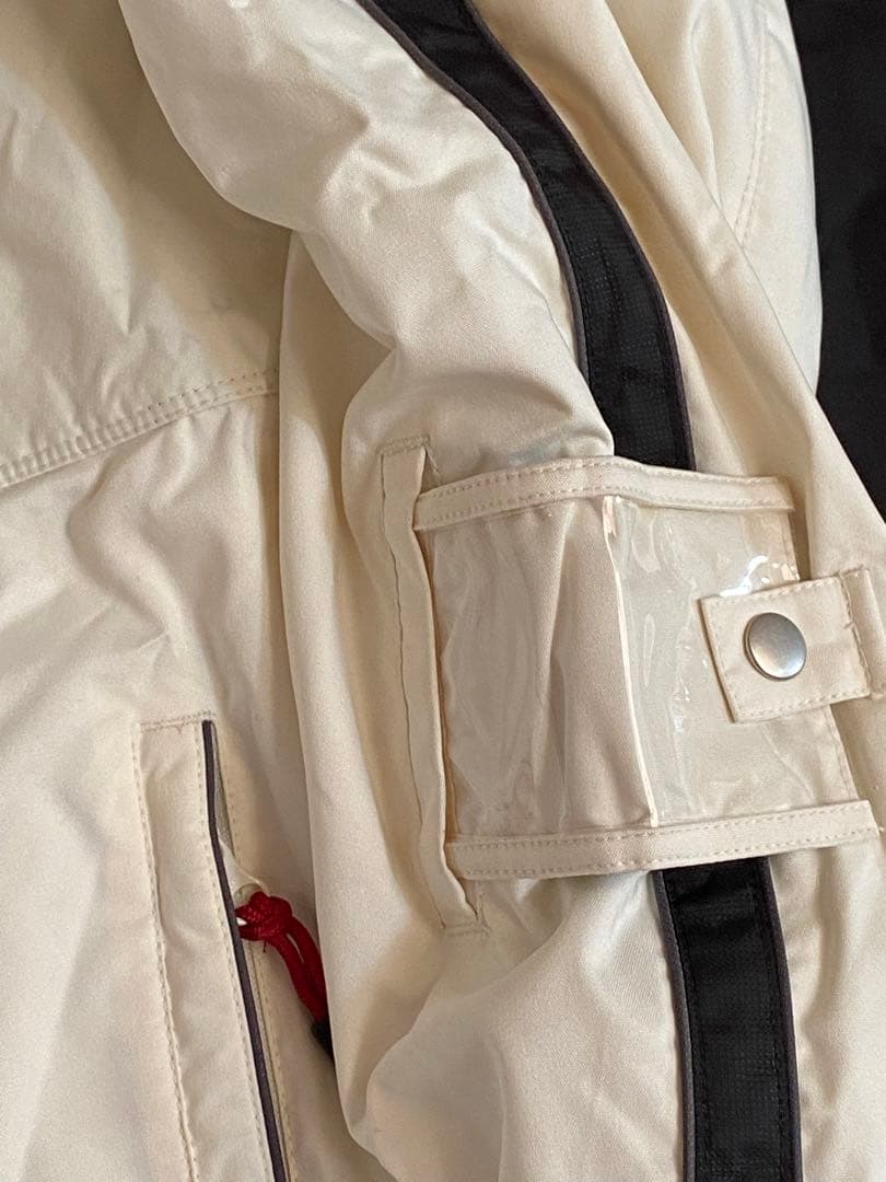 美品　phenix フェニックス　スキーウェア　Ｍ