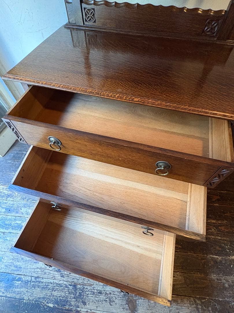 イギリスアンティーク オーク材ドレッサー 楕円形ミラー付き