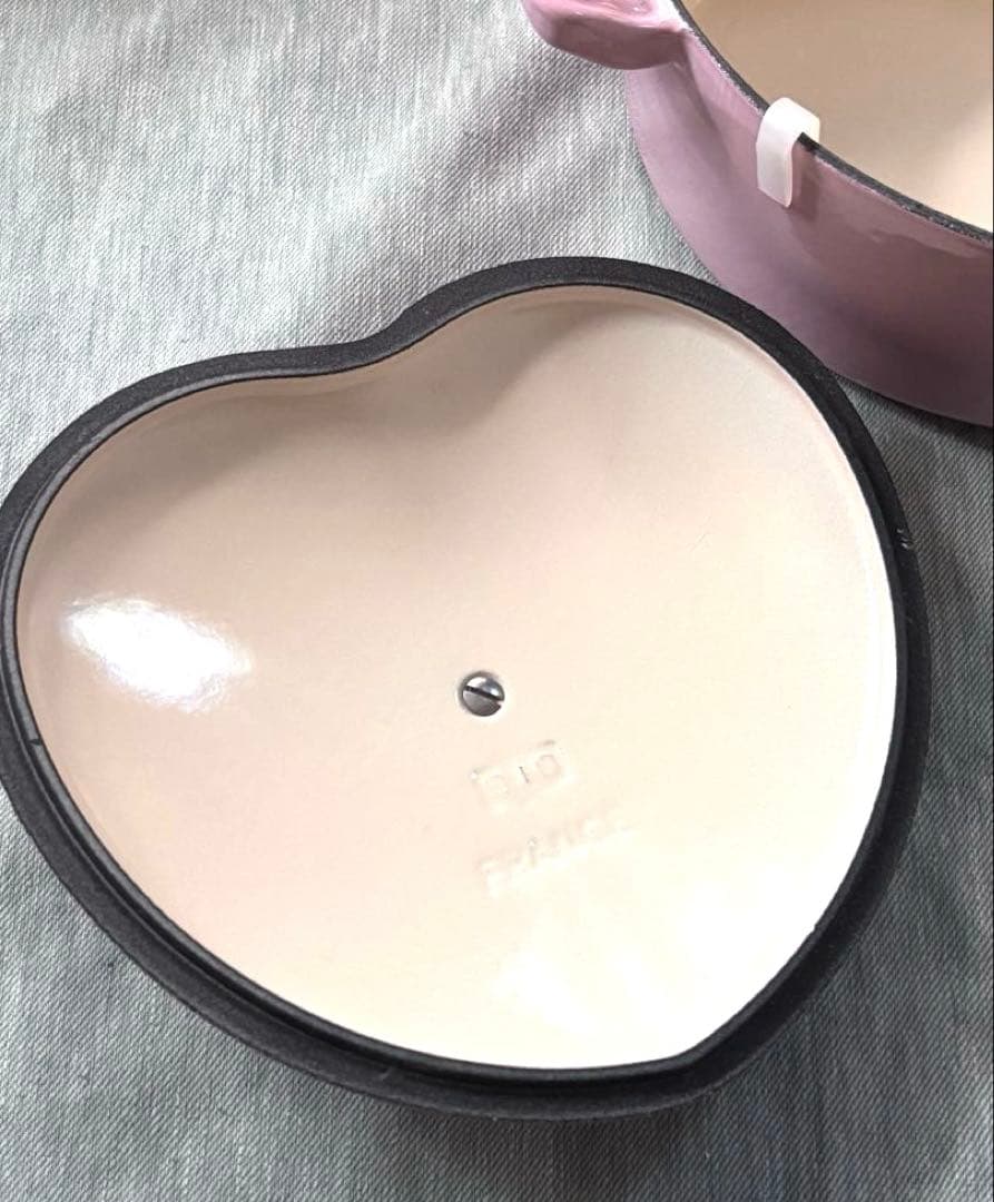 ル・クルーゼ　ココット・ダムール　シルバーつまみ　ピンク