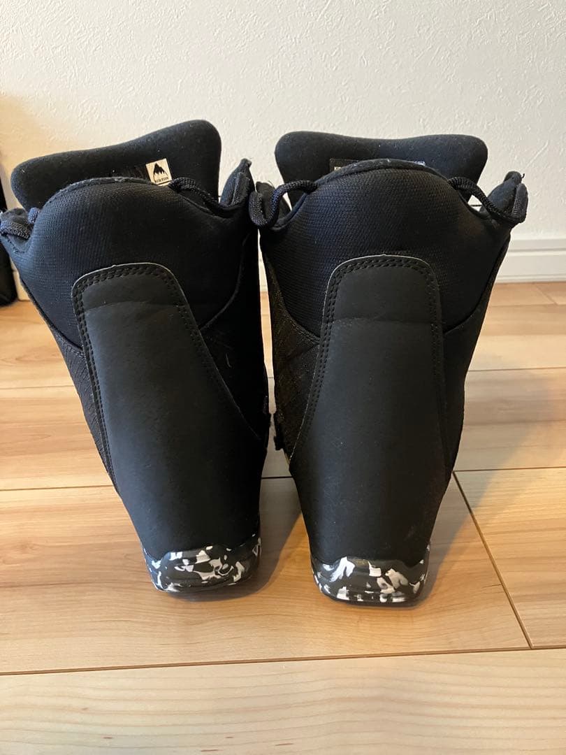 BURTON BOAシステム 子ども用スノーボードブーツ