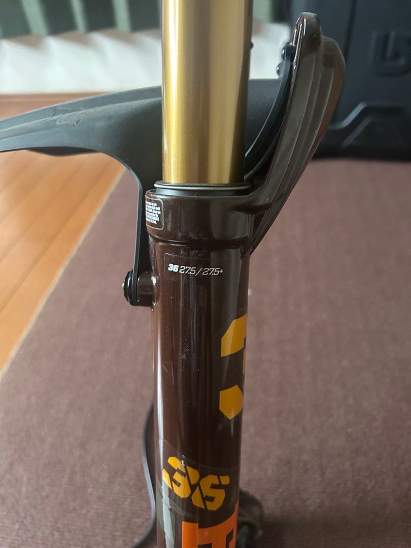 フロントフォーク 36 275/275 ブラウン