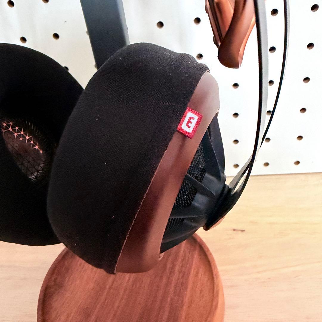 ヘッドホン Meze 109 Pro