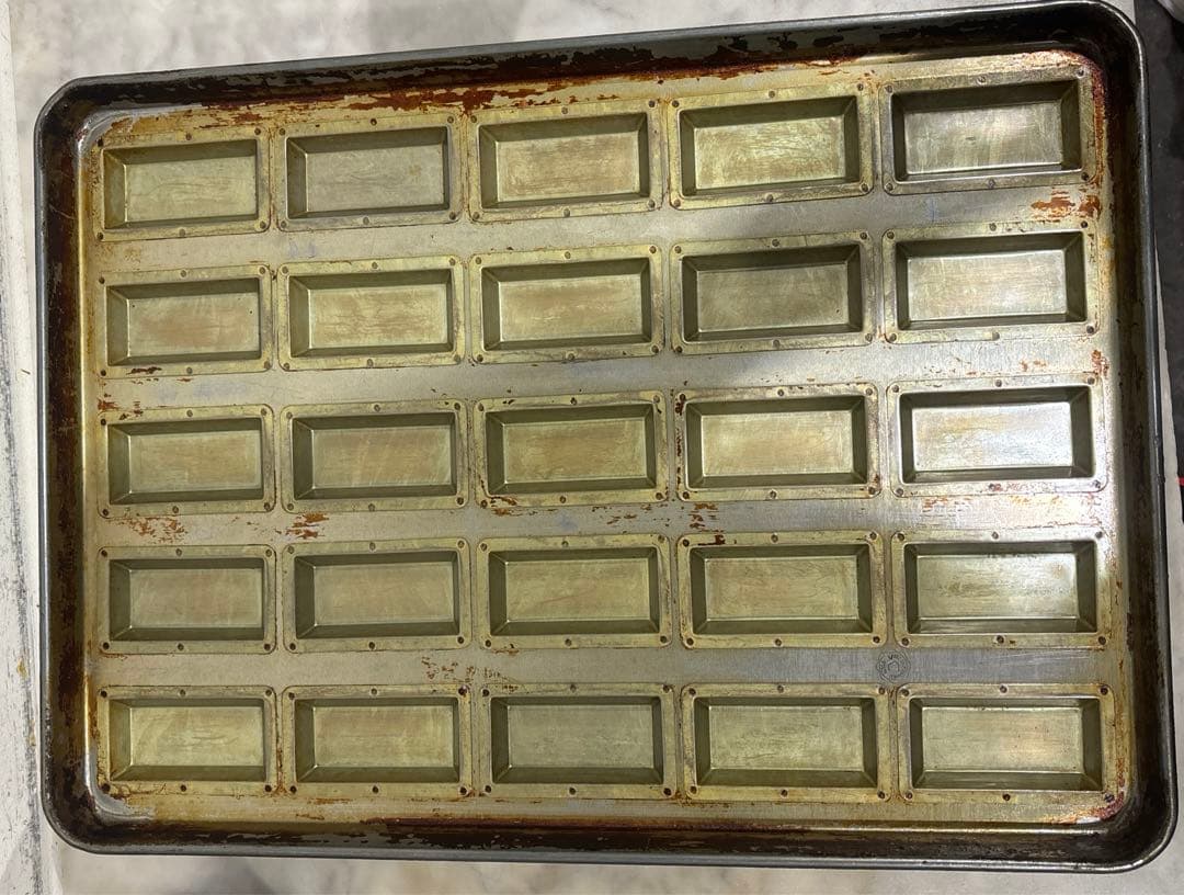 千代田金属 フィナンシェ25個取り 4枚セット