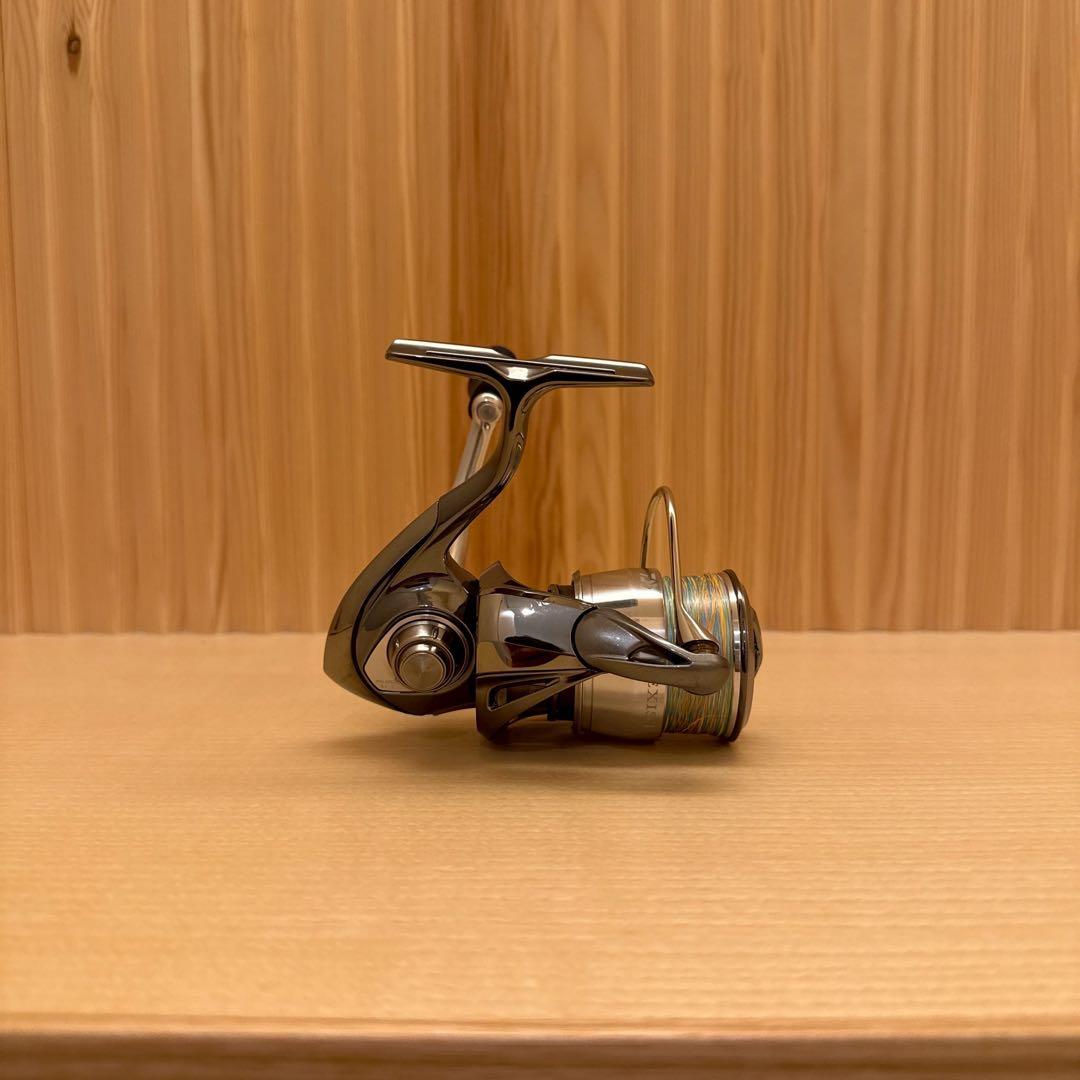 【未使用に近い】ダイワ 22イグジスト LT2500S-DH