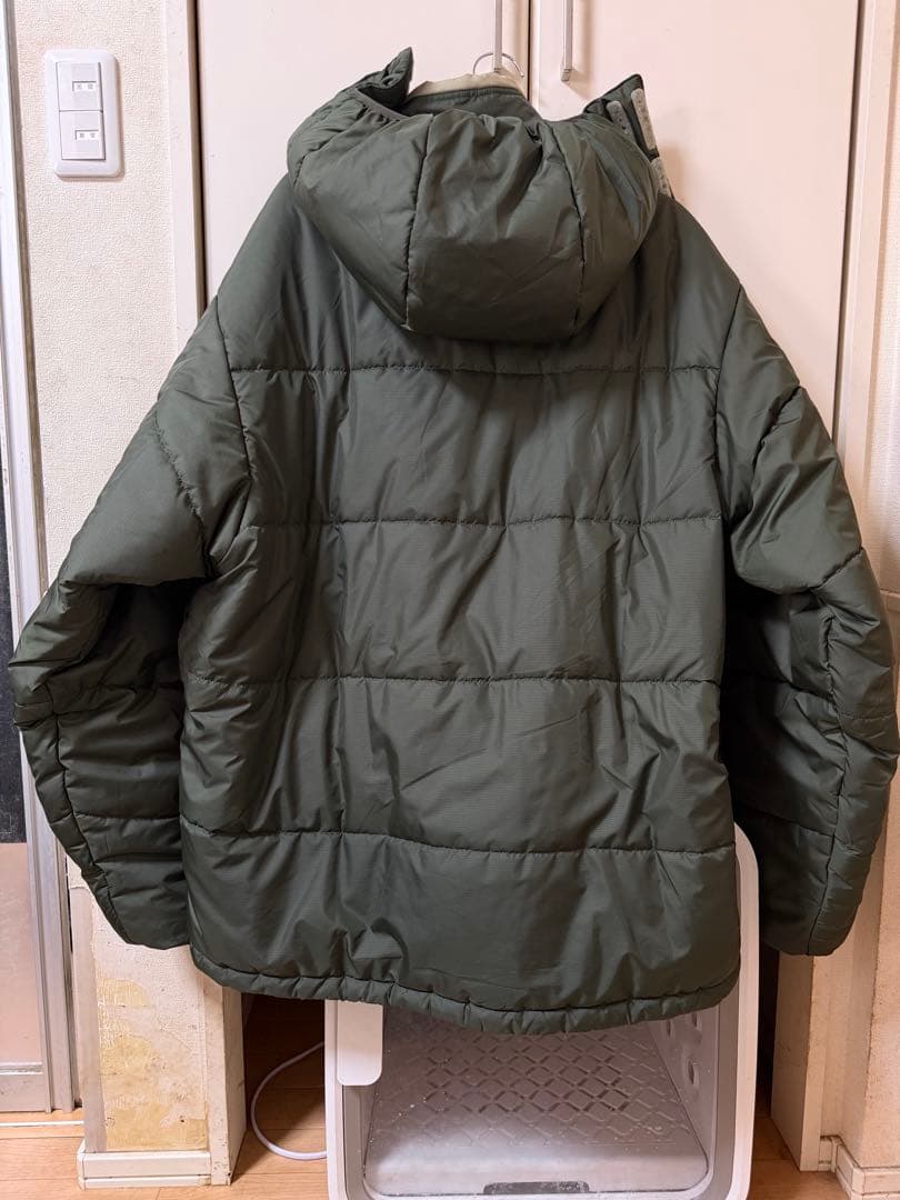 patagonia パタゴニア　パフジャケット　カーキ　MARS サイズXL
