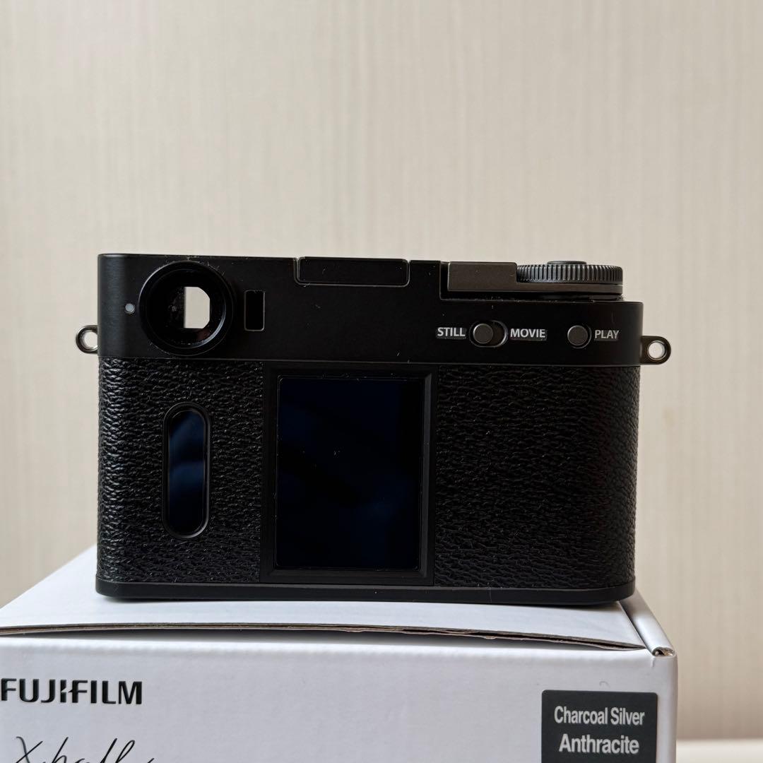 FUJIFILM X Half X-HF1 チャコールシルバー