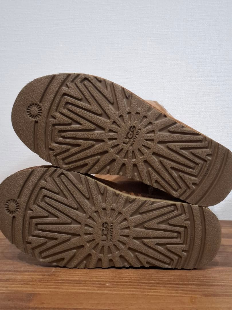 UGG ムートンブーツ 25cm 試着のみ 極美品 未使用級 箱なし