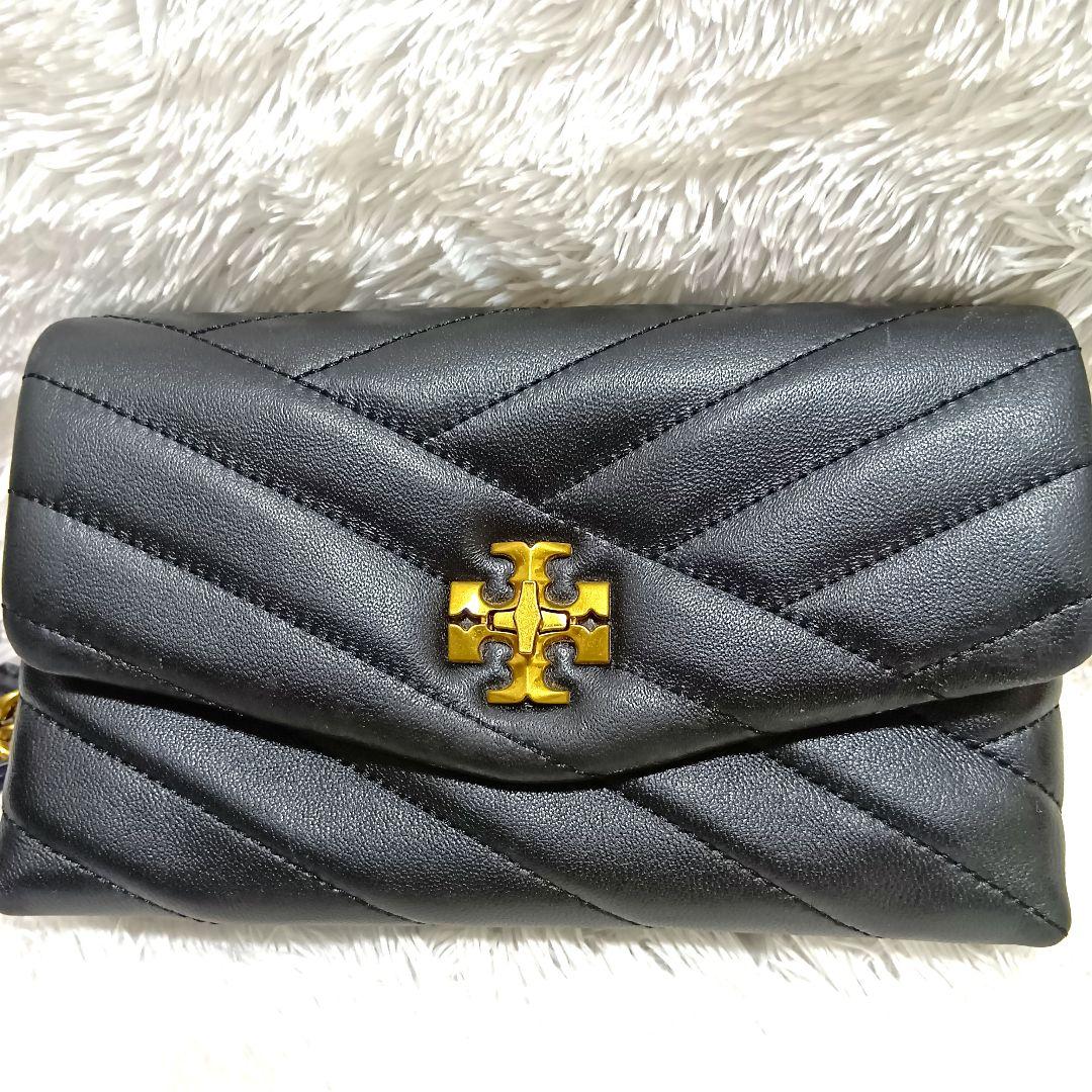 トリーバーチ　ショルダーバッグ　ショルダーウォレット　黒　レザー　キルティング