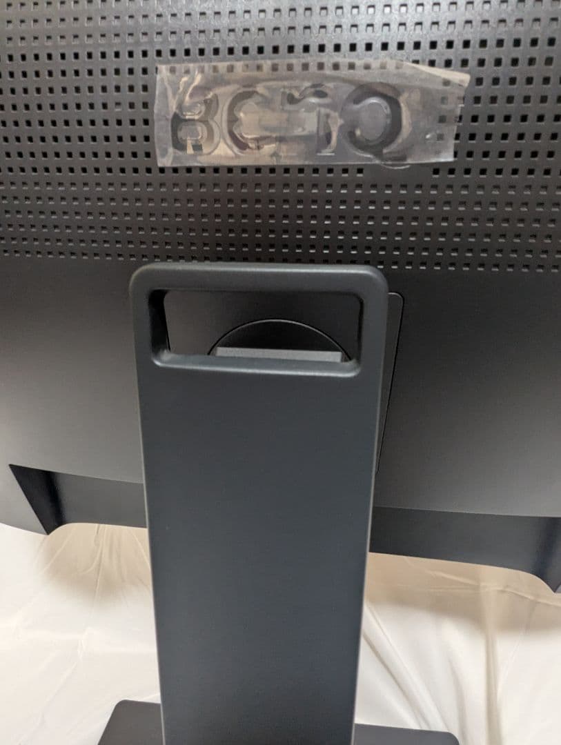 写真編集の定番！BenQ SW270C　キャリブレーションモニター